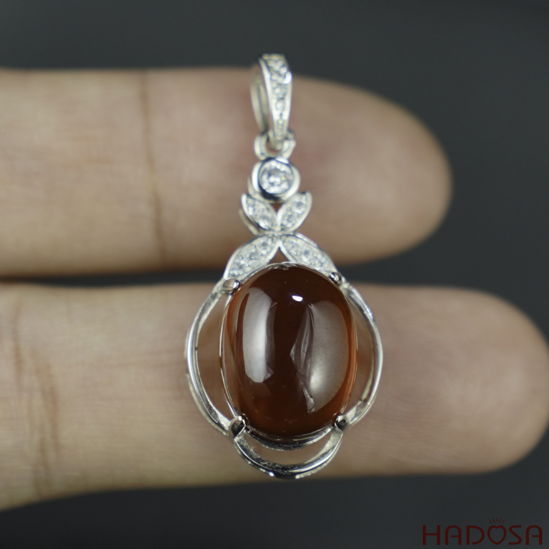 Mặt dây chuyền đá Garnet oval 10x13mm
