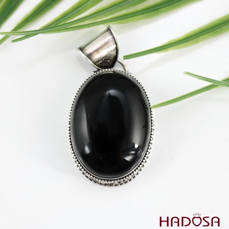 Mặt dây chuyền đá Onyx đen bạc 925