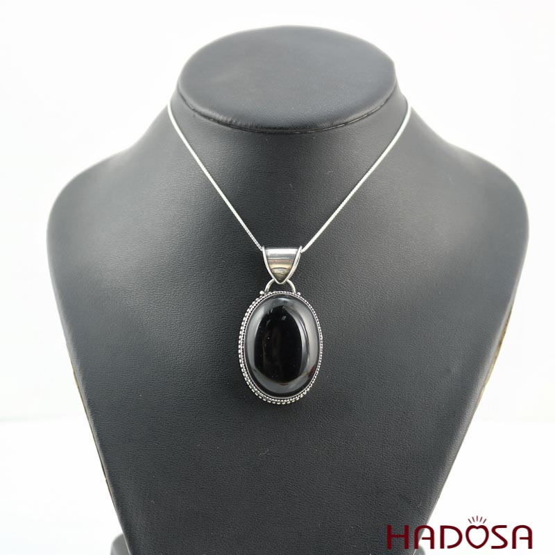 Mặt dây chuyền đá Onyx đen bạc 925