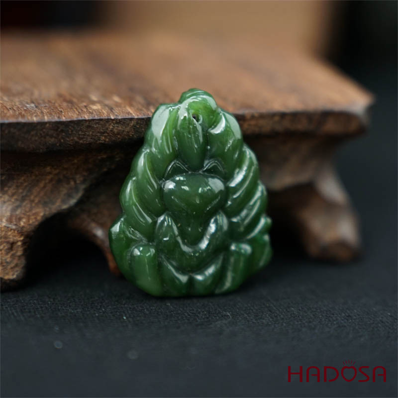 Mặt Cửu Vĩ Hồ Ngọc Bích