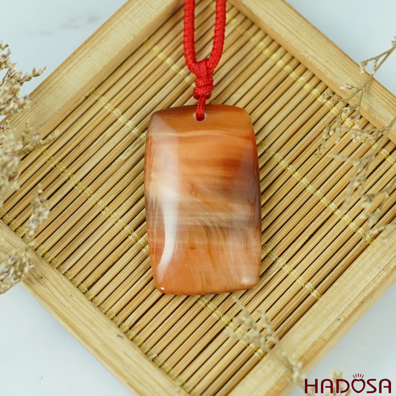 Mặt dây chuyền mắt hổ cam đỏ chuẩn 6A 37x22mm