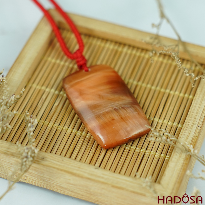 Mặt dây chuyền mắt hổ cam đỏ chuẩn 6A 37x22mm