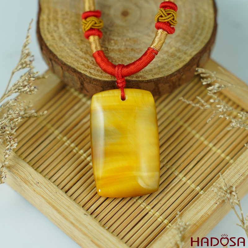 Mặt dây chuyền mắt hổ vàng tâm 34x21mm chuẩn 6A