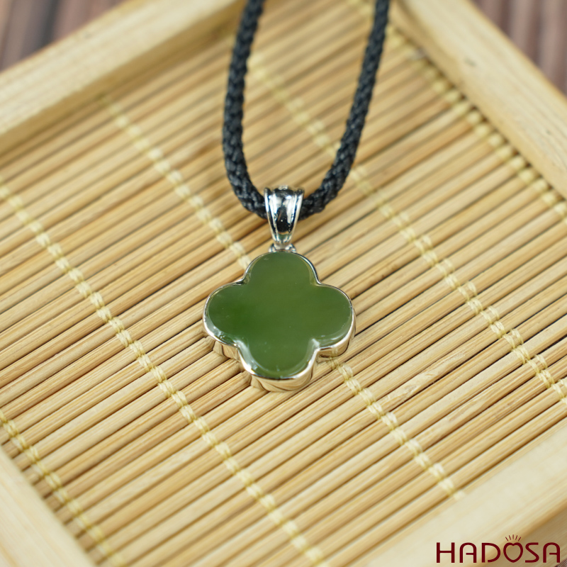 Mặt dây chuyền Ngọc bích 14*14mm bạc 925