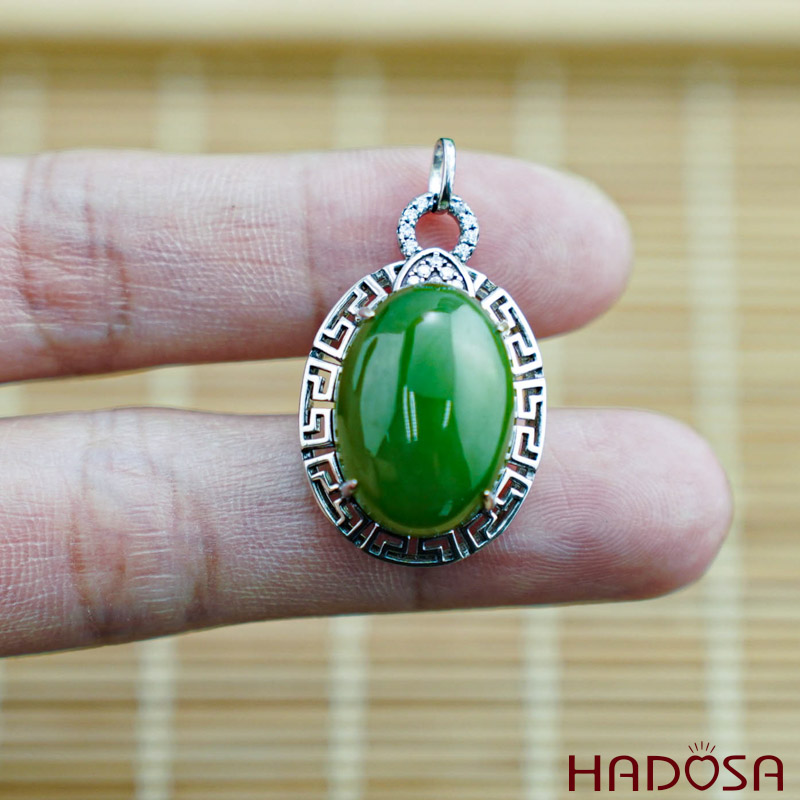Mặt dây chuyền Ngọc Bích Canada (13*18mm) bạc 925