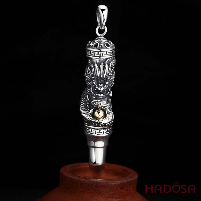 Mặt Dây Chuyền Rồng Ôm Long Châu Trấn Bảo