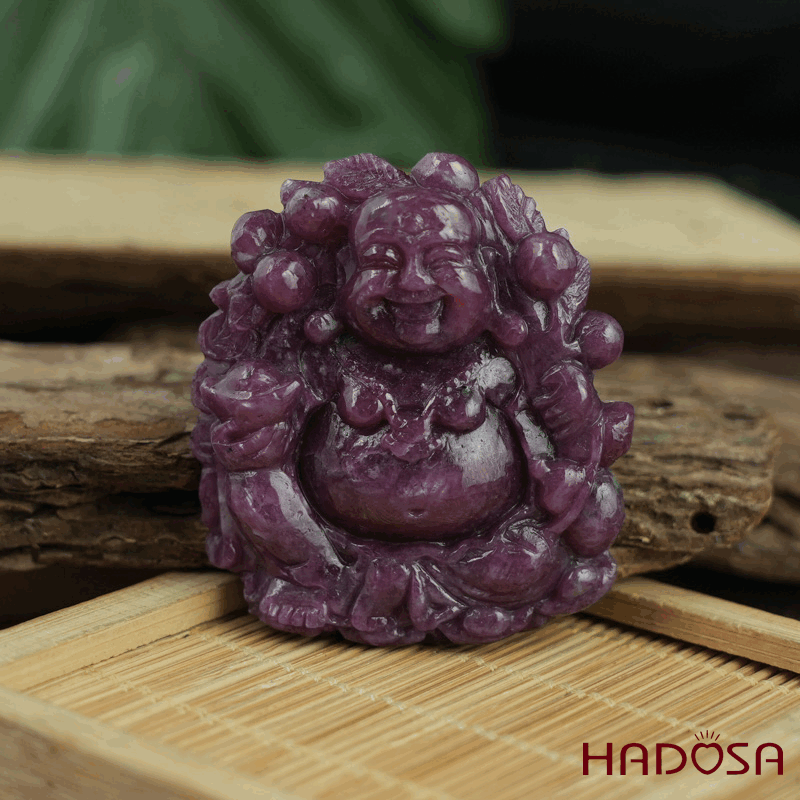 Phật Di Lặc Hỉ Tài Ruby Nam Phi 45x50x12mm