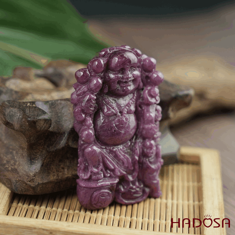 Phật Di Lặc Tụ Bảo Ruby Nam Phi 34x52x8mm