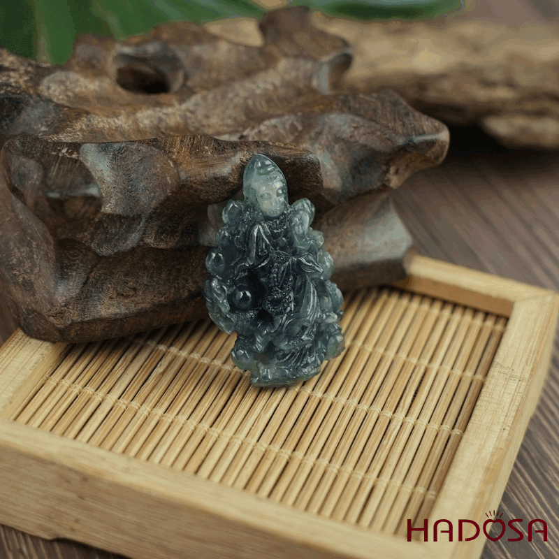 Quân Âm Tịnh Vân Sapphire 21x35x6mm