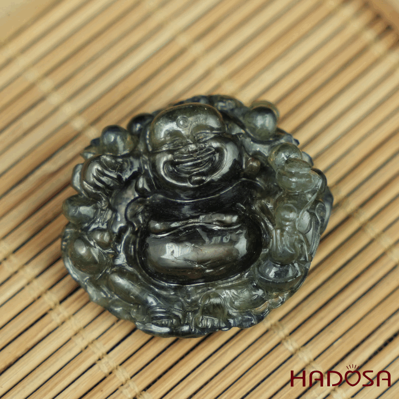 Phật Di Lặc Tụ Tài Sapphire 25x27x11mm