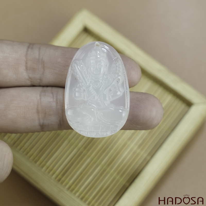 Mặt Hư Không Tạng (Sửu, Dần) đá mã não trắng 37mm