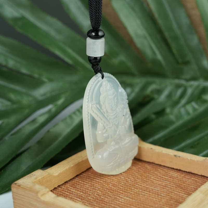 Mặt Hư Không Tạng (Sửu, Dần) đá mã não trắng 49mm