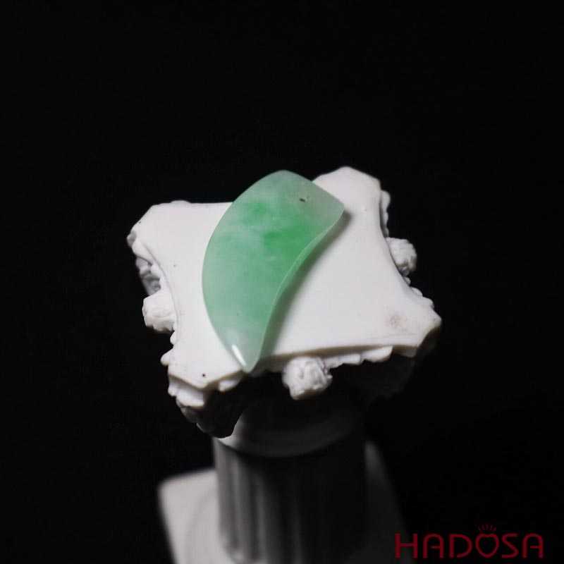 Mặt nanh Cẩm Thạch 13*28*5