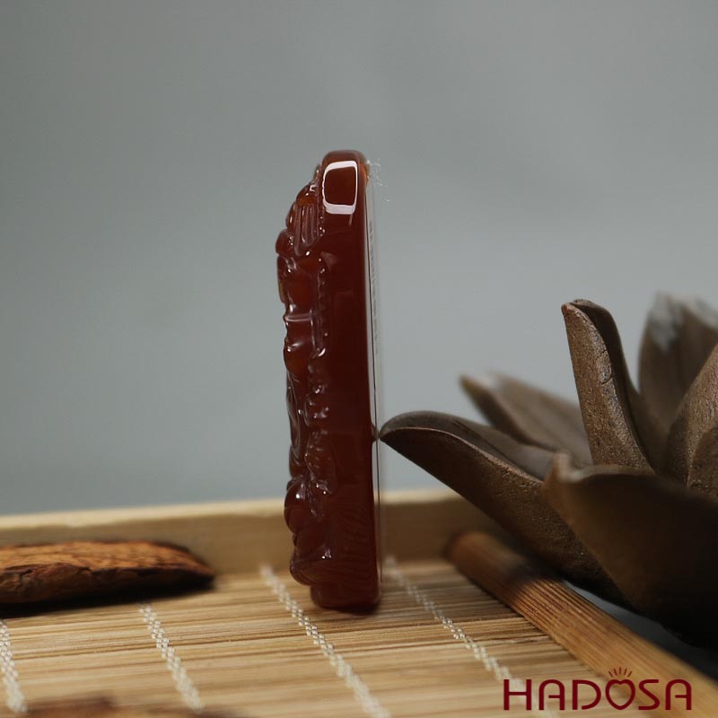 Mặt Phật bản mệnh tuổi Tý đá mã não đỏ 49x31x8mm