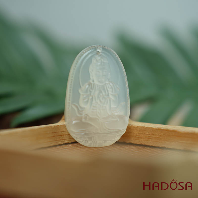 Mặt Phật bản mệnh Như Lai Đại Nhật (Mùi, Thân) mã não vàng 37mm