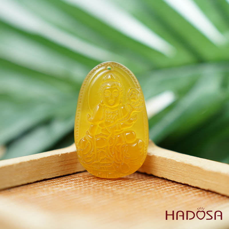 Mặt Phật bản mệnh Phổ Hiền Bồ Tát (Thìn, Tỵ) mã não vàng 37mm