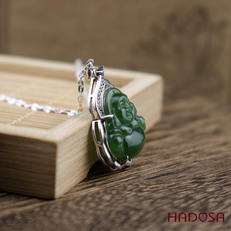 Mặt dây chuyền Ngọc Bích Phật Di Lặc 19*19mm