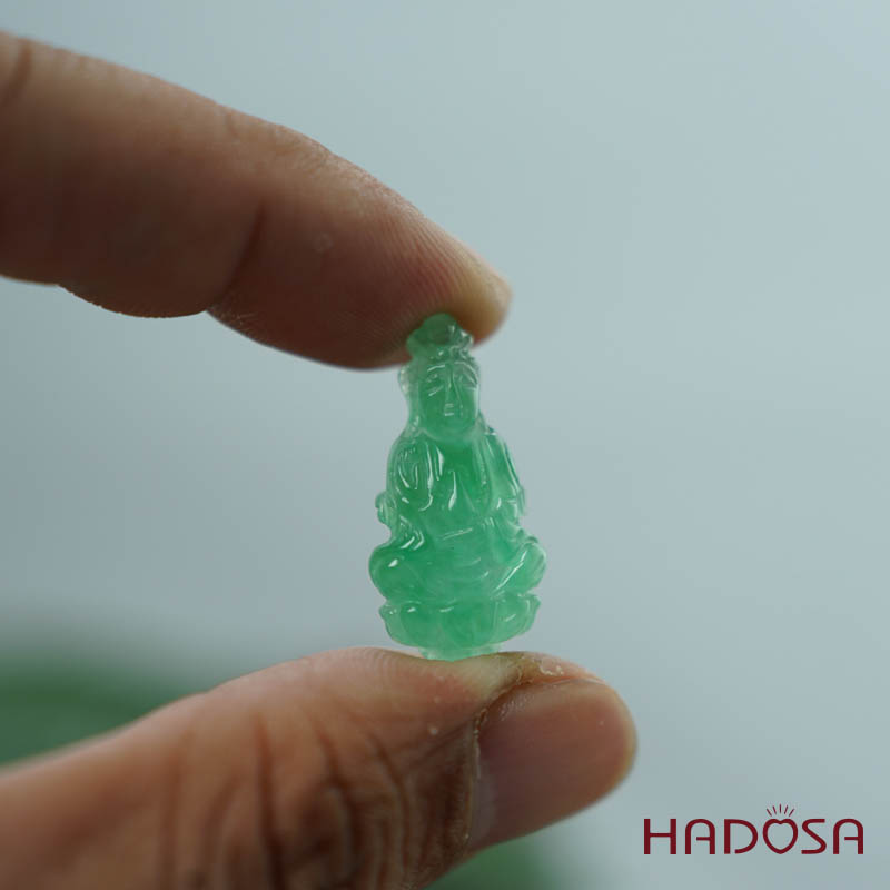 Mặt Quan Âm Cẩm Thạch xanh lý 14*28mm
