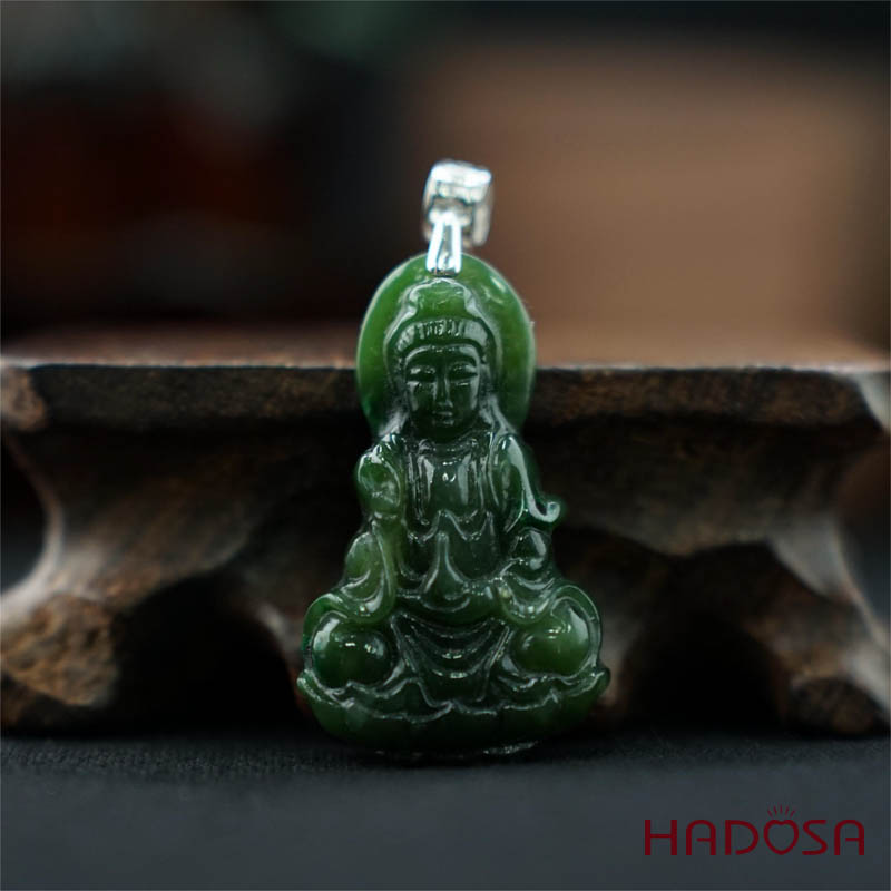 Mặt Quan Âm Ngọc Bích 18x30mm