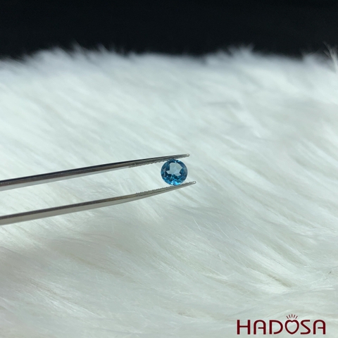 Swiss Topaz tròn 7mm