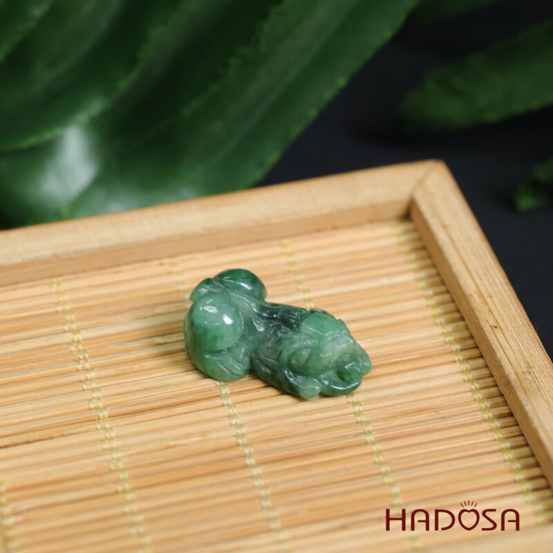 Mặt Tỳ Hưu Cẩm Thạch xanh lí 23mm