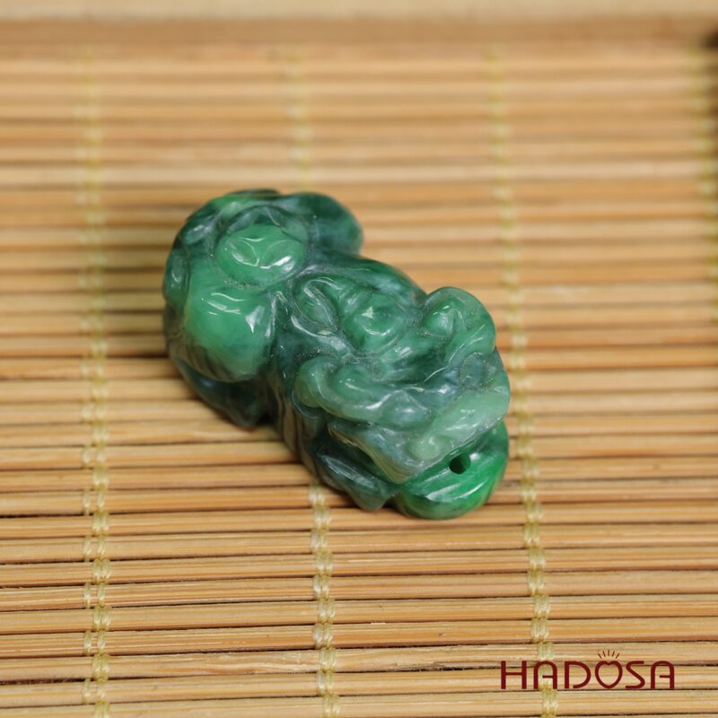 Mặt Tỳ Hưu Cẩm Thạch xanh lí 28mm