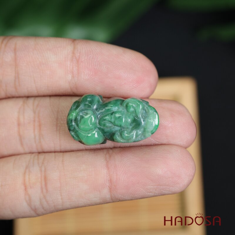 Mặt Tỳ Hưu Cẩm Thạch xanh lí 28mm