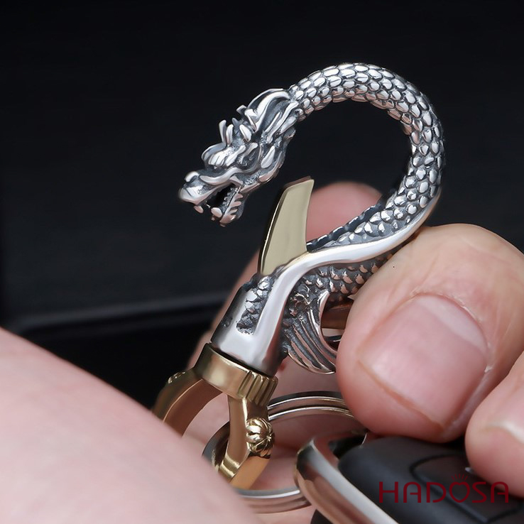 Móc treo bạc Thái hình Rồng