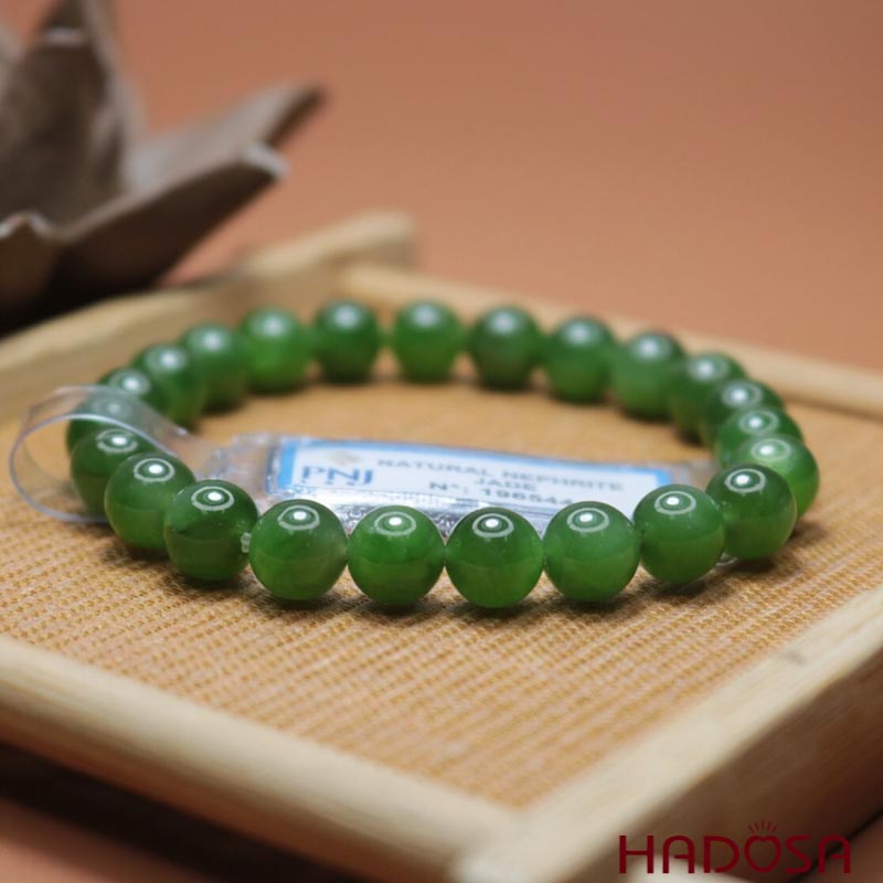 Vòng Ngọc Bích Canada 8mm cao cấp