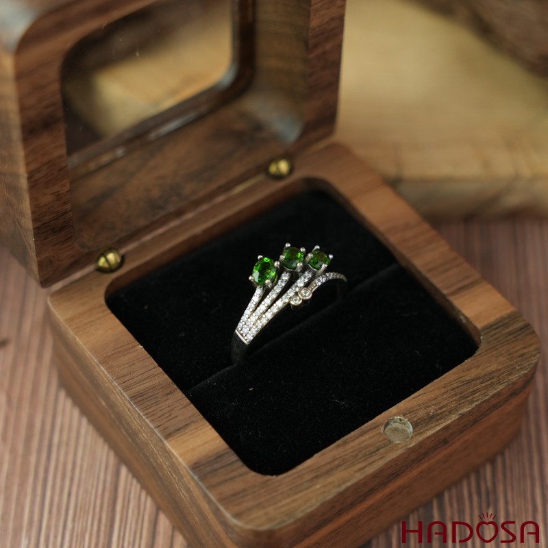 Nhẫn đá Diospite 3*4mm bạc 925