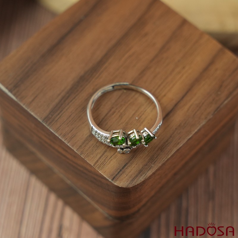 Nhẫn đá Diospite 3*4mm bạc 925