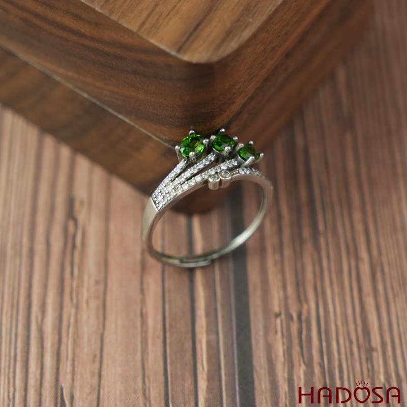Nhẫn đá Diospite 3*4mm bạc 925