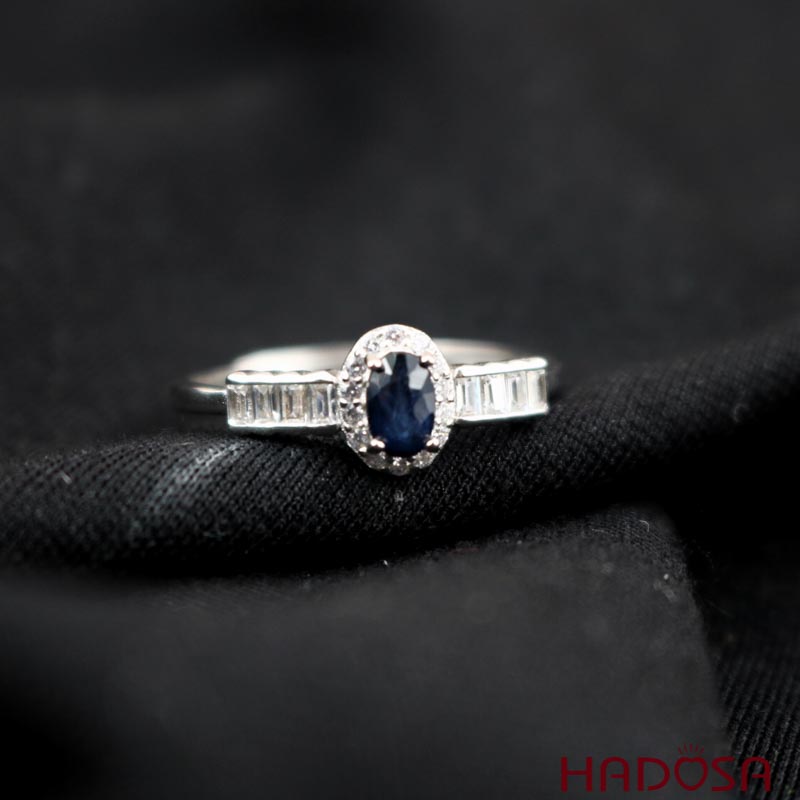 Nhẫn đá Sapphire 3*5mm bạc 925