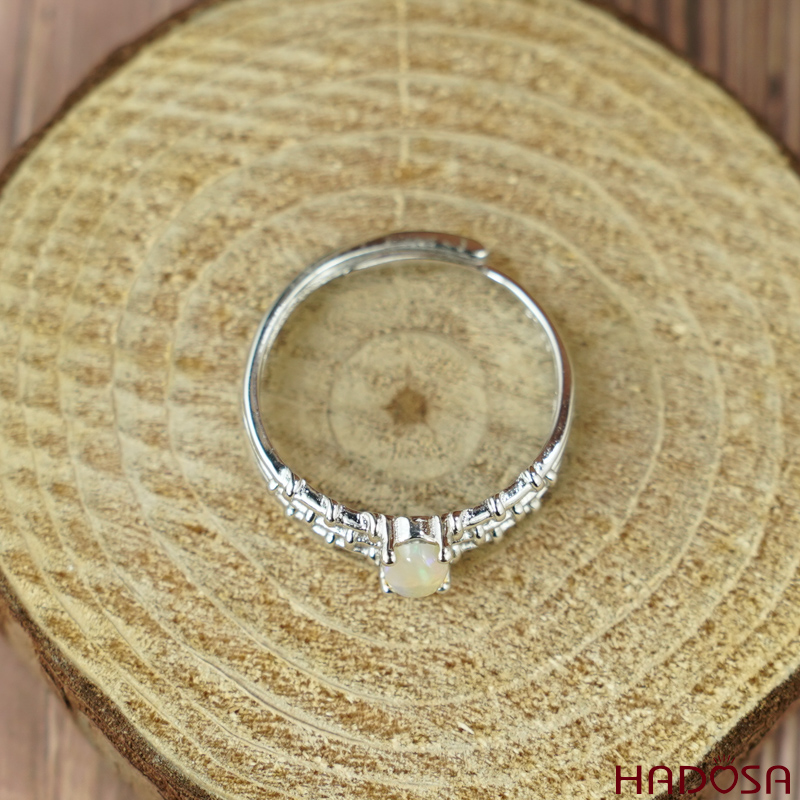 Nhẫn Opal 4*6mm bạc 925