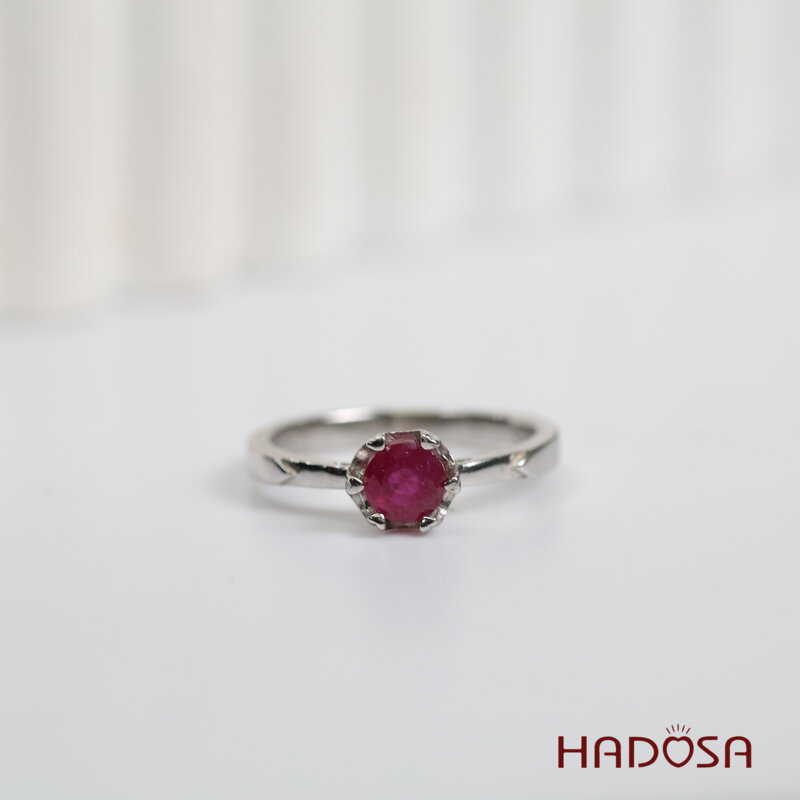 Nhẫn bạc đính đá Ruby đỏ tròn 5mm size 11