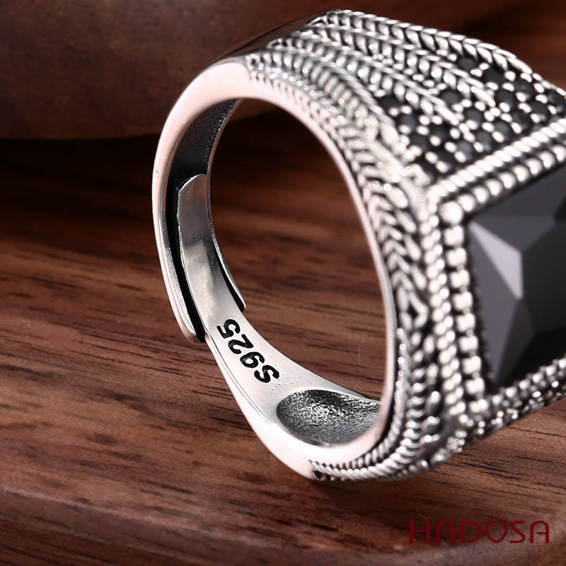 Nhẫn bạc Thái đá đen Zircon Đẳng Cấp