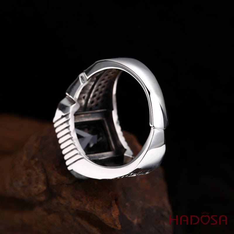 Nhẫn Nam Bạc Thái 925 Hắc Ngọc Vuông Lạc Hồng Tia Sấm