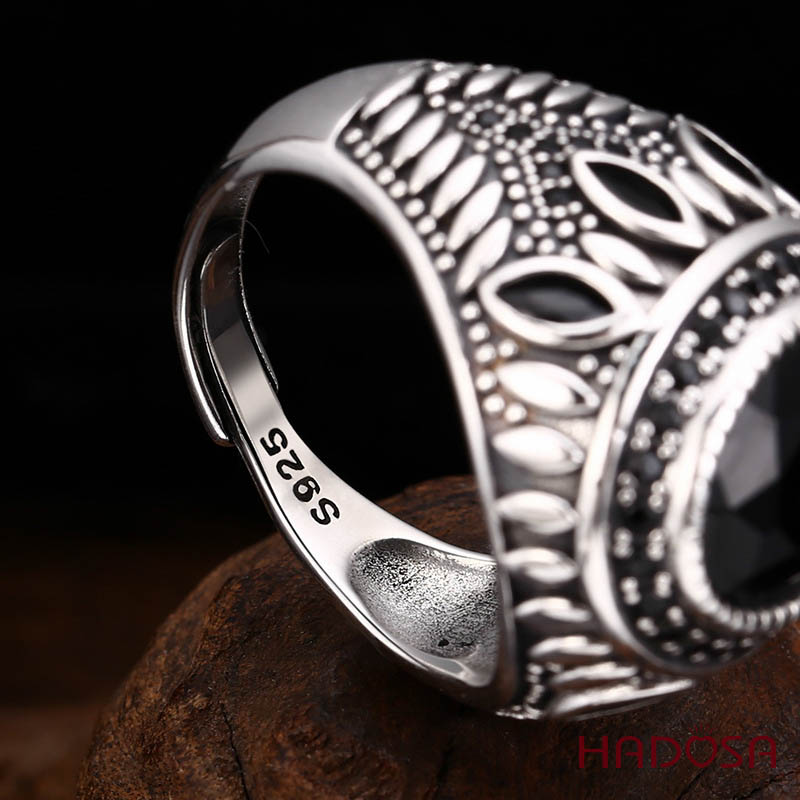 Nhẫn nam đá đen bạc Thái