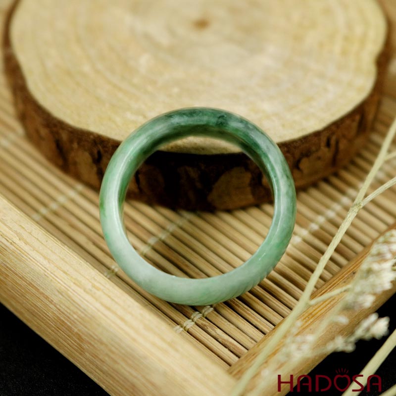 Nhẫn Cẩm Thạch xanh lí 20mm