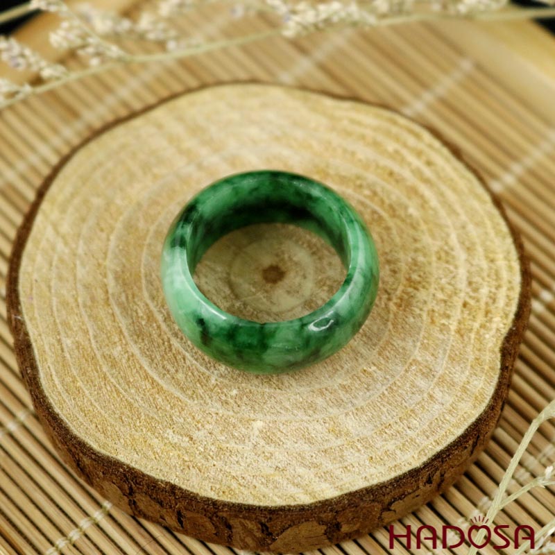 Nhẫn Cẩm Thạch xanh lí đậm size 17