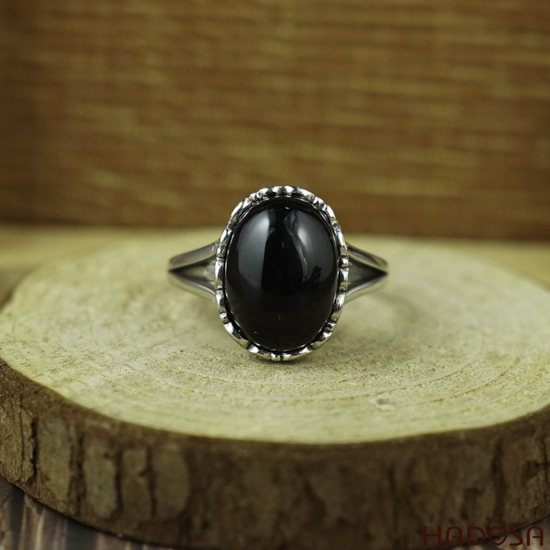 Nhẫn đá Chalcedony đen oval 10x14mm