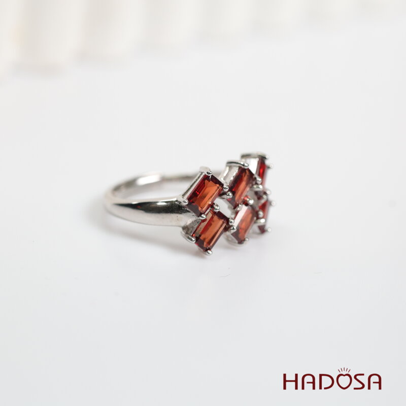 Nhẫn đá garnet 3x5mmbạc 925