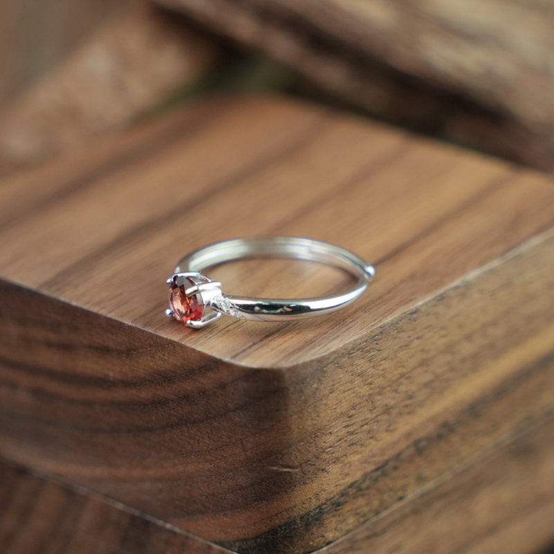 Nhẫn đá garnet 5mm bạc 925