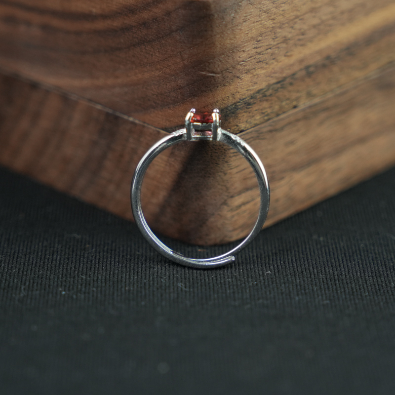 Nhẫn đá garnet 5mm bạc 925
