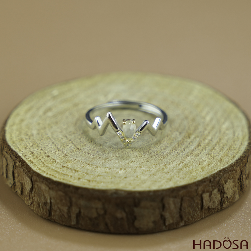 Nhẫn đá Mặt trăng 4mm cao cấp