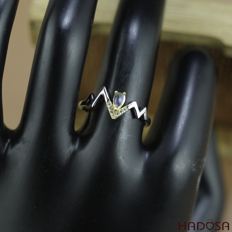 Nhẫn đá Mặt trăng 4mm cao cấp