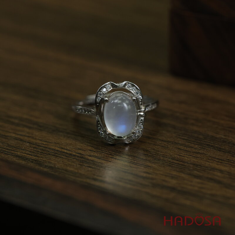 Nhẫn đá mặt trăng 7x9-8x10mm bạc 925