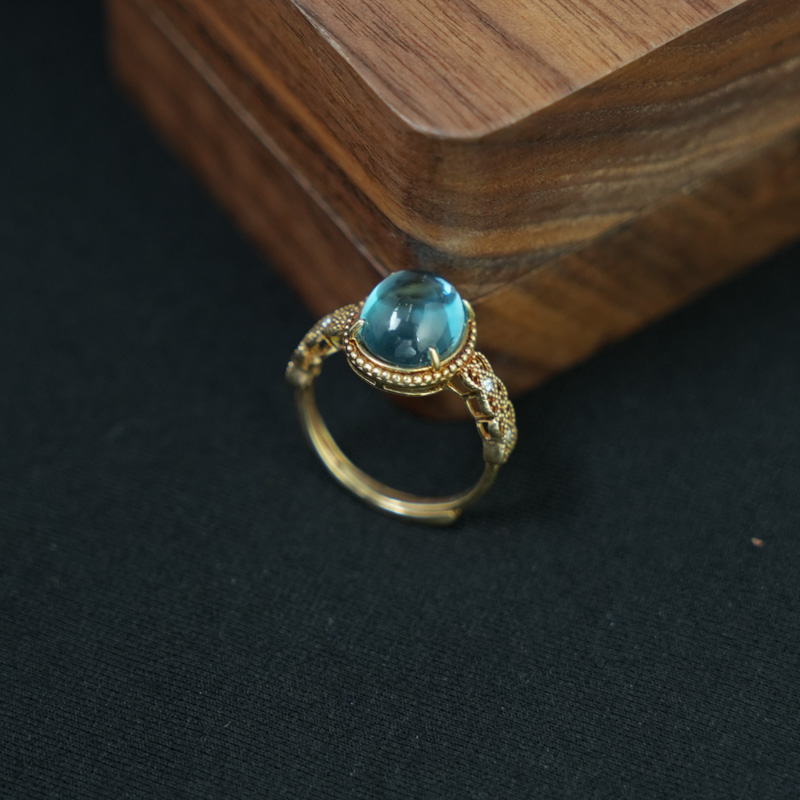 Nhẫn đính đá Topaz oval 8x10mm bạc mạ vàng