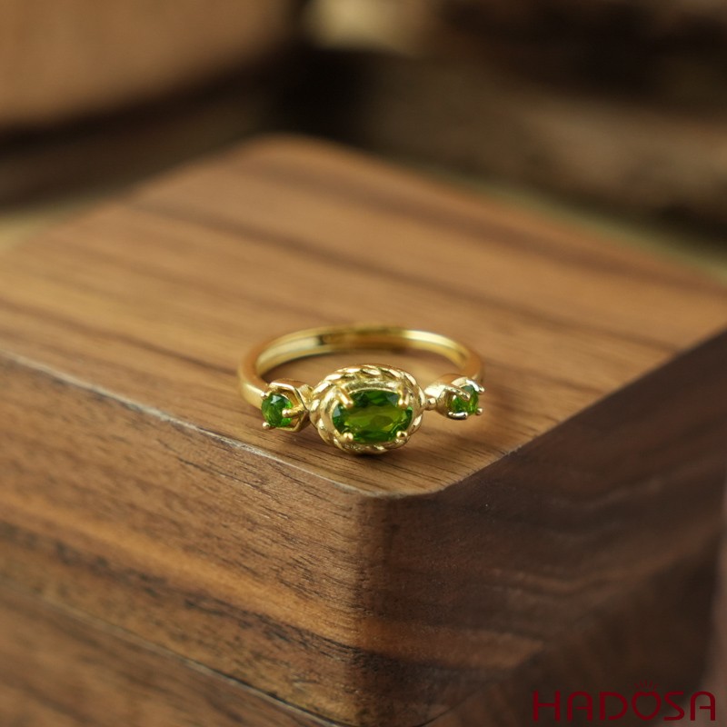 Nhẫn đá Diopside 4*6mm bạc 925