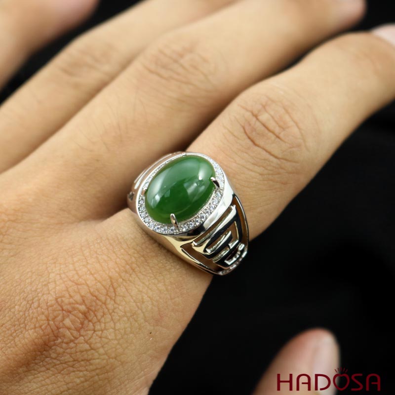 Nhẫn nam Ngọc bích 10x14mm bạc 925